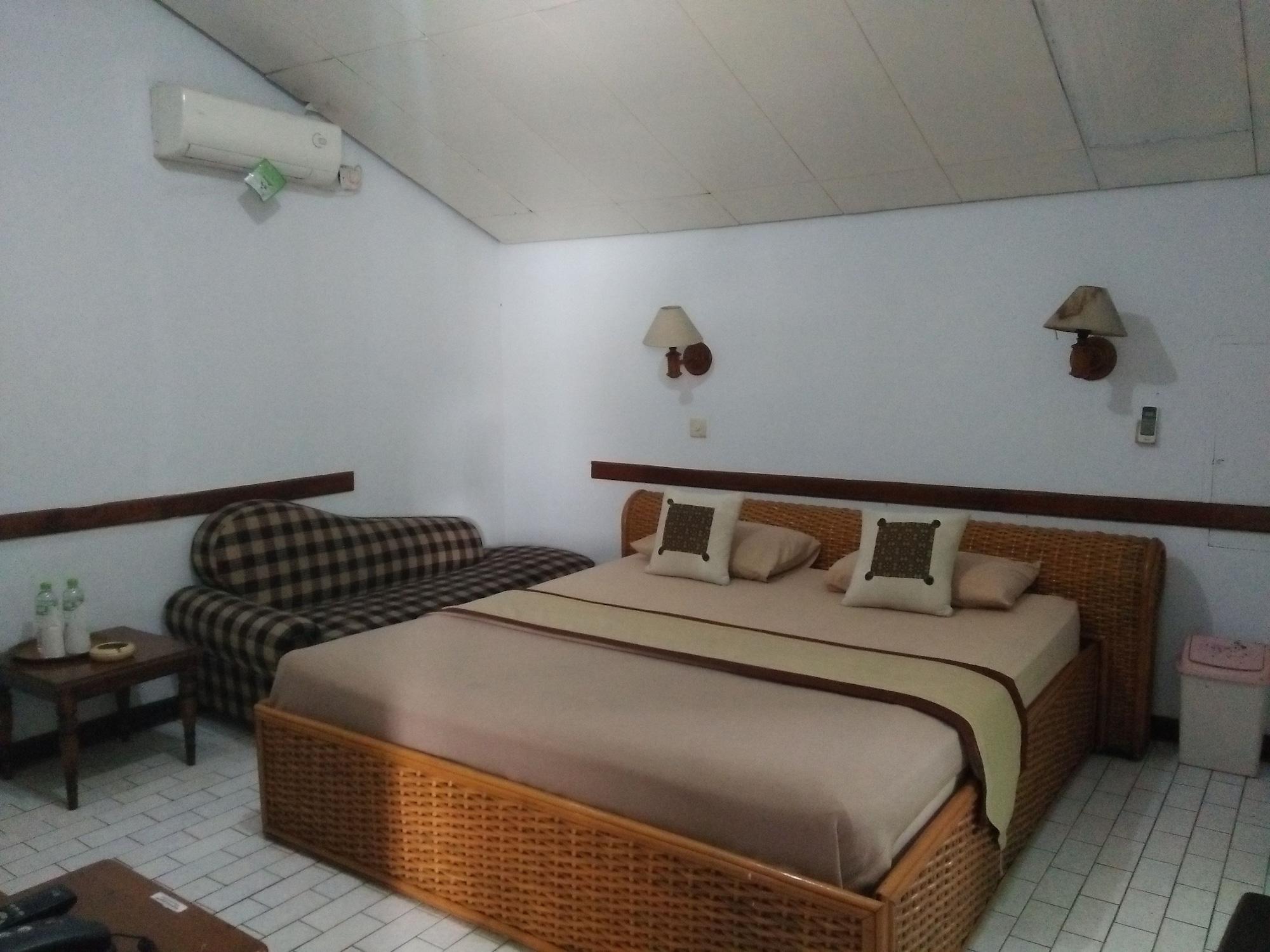 Oyo 1945 Hotel Bali Indah Bandung Ngoại thất bức ảnh