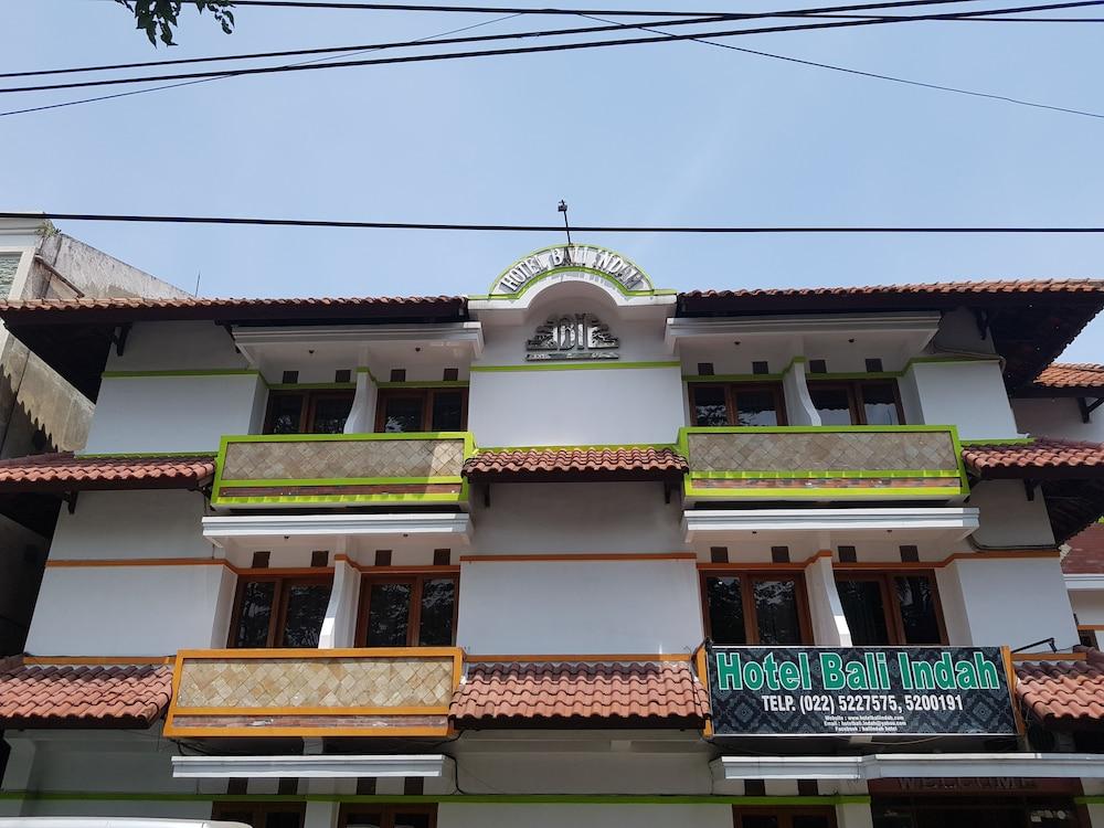 Oyo 1945 Hotel Bali Indah Bandung Ngoại thất bức ảnh