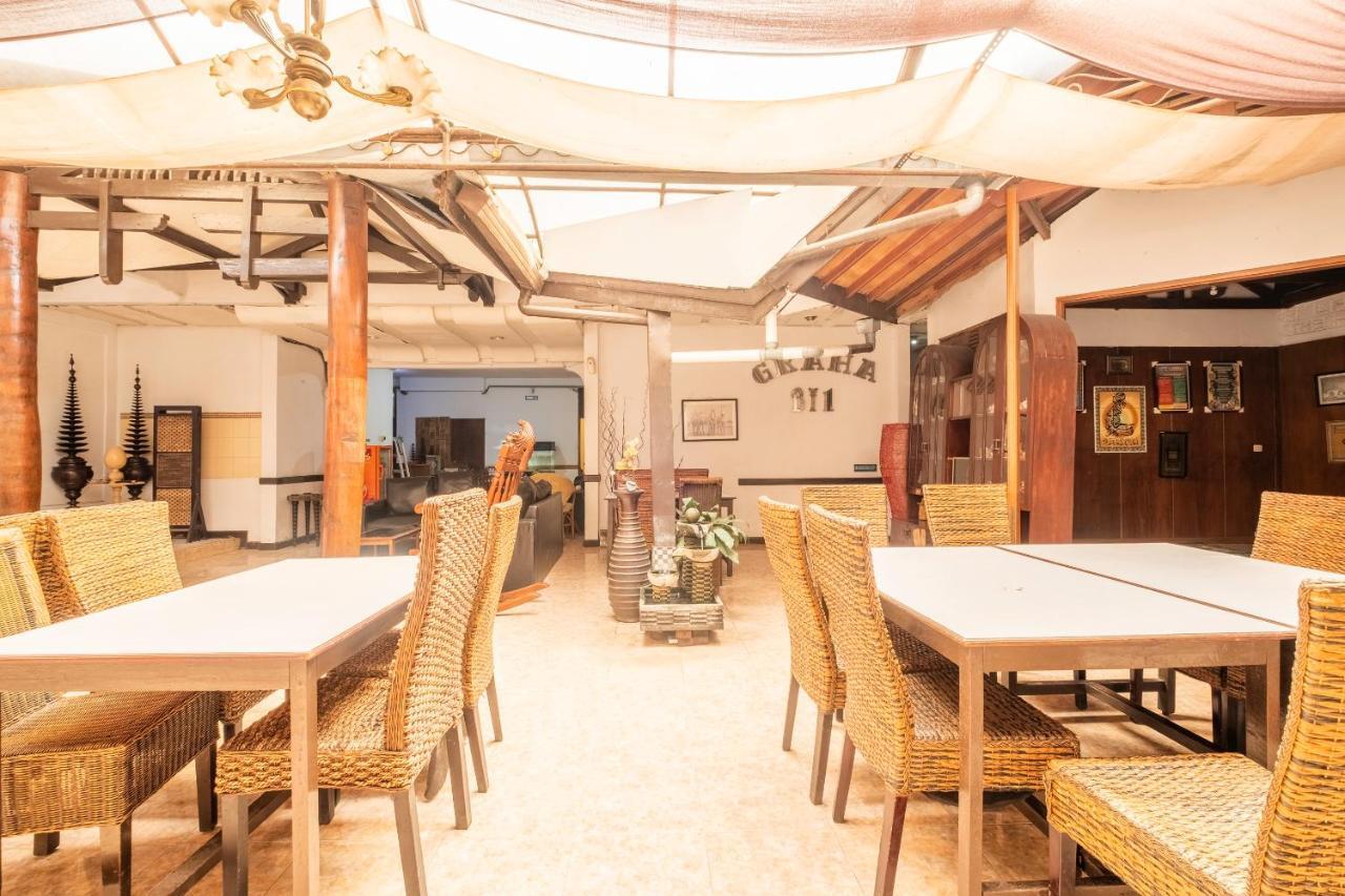 Oyo 1945 Hotel Bali Indah Bandung Ngoại thất bức ảnh