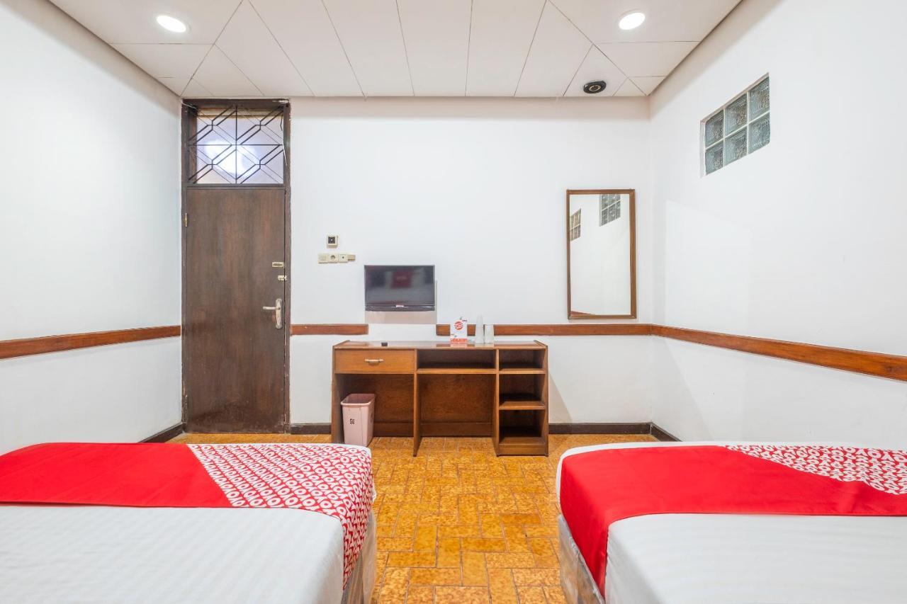 Oyo 1945 Hotel Bali Indah Bandung Ngoại thất bức ảnh